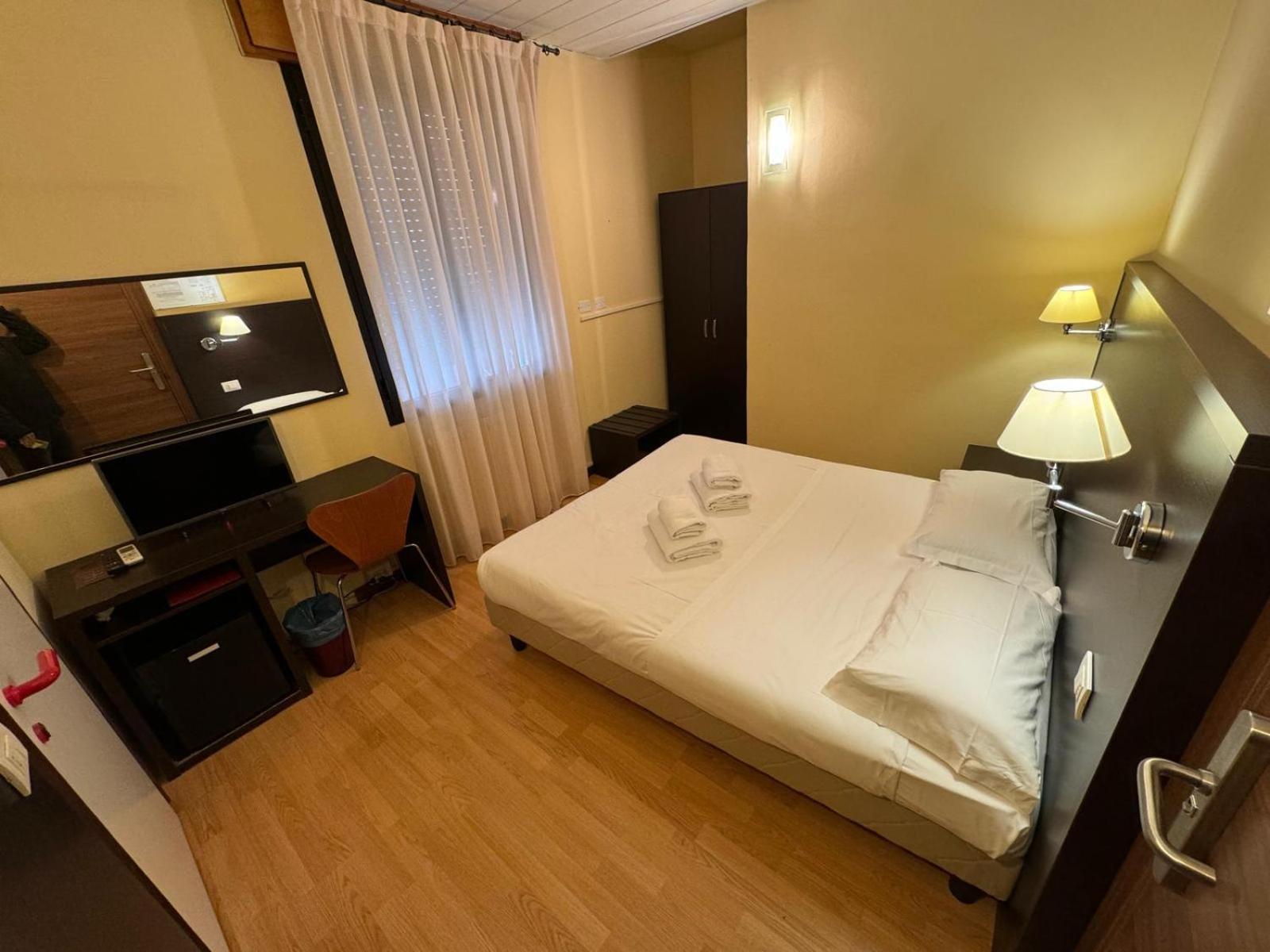 מסטרה Hotel Guidi מראה חיצוני תמונה