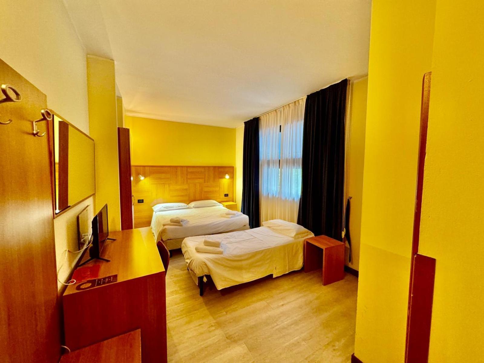 מסטרה Hotel Guidi מראה חיצוני תמונה