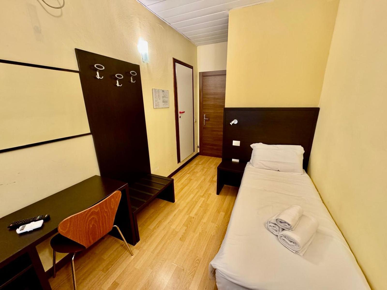 מסטרה Hotel Guidi מראה חיצוני תמונה