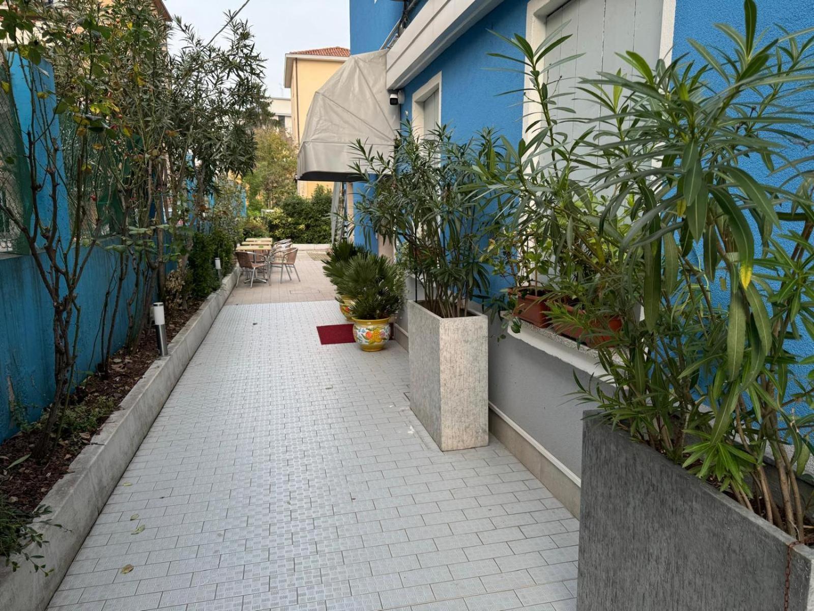 מסטרה Hotel Guidi מראה חיצוני תמונה