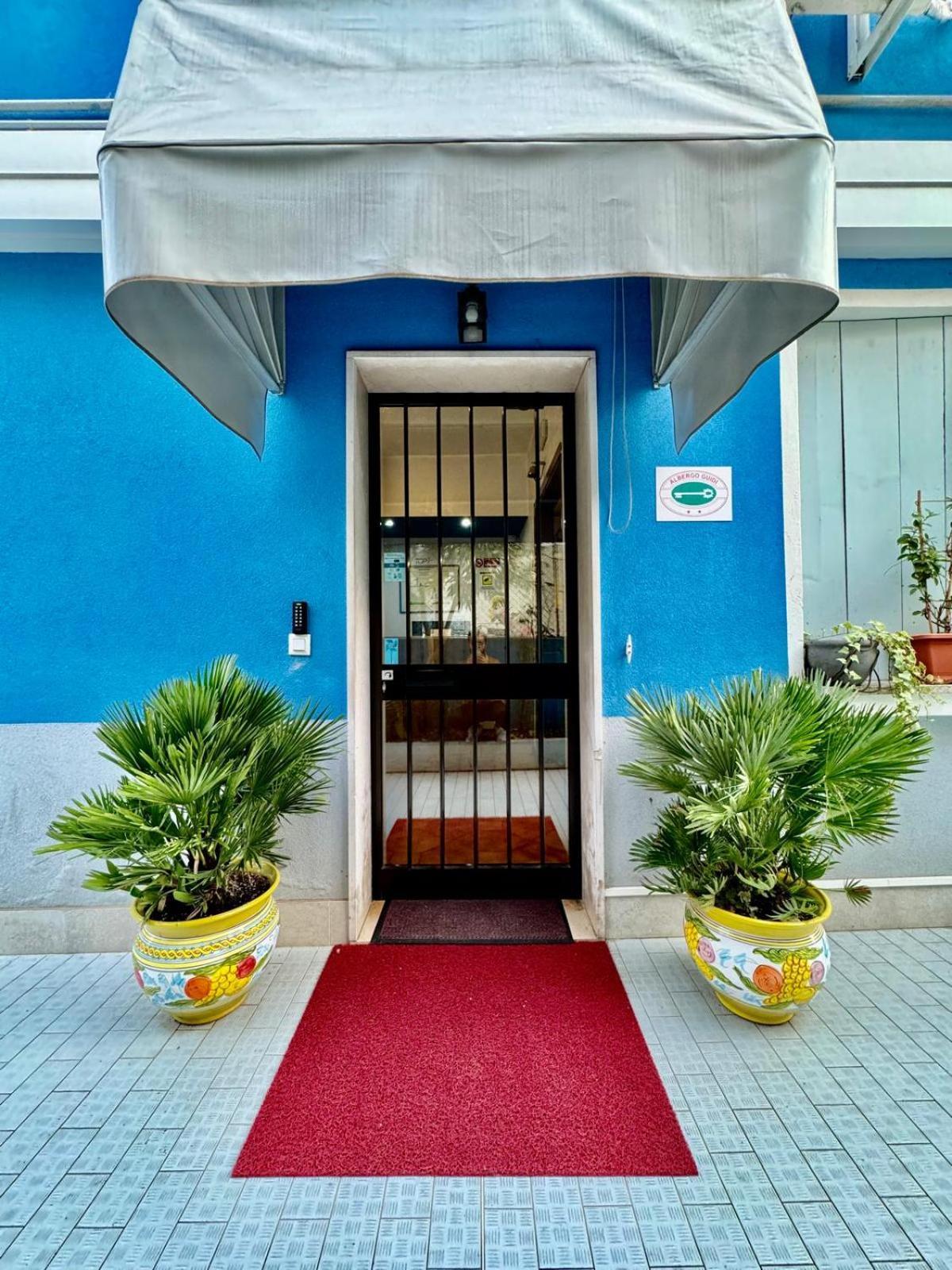 מסטרה Hotel Guidi מראה חיצוני תמונה
